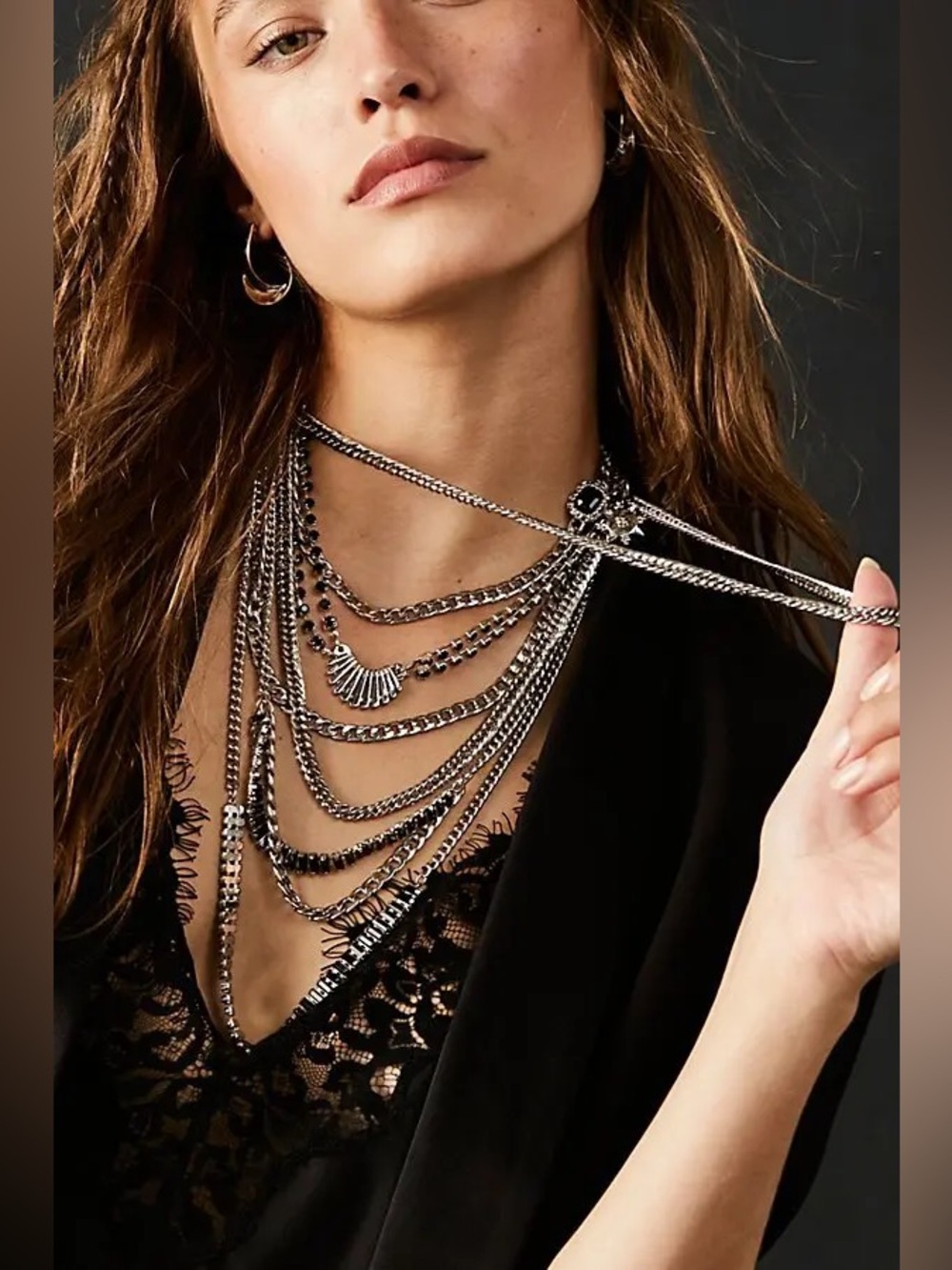 New🌟Free People-The Pistols Stacked Chain Choker-Gold Red